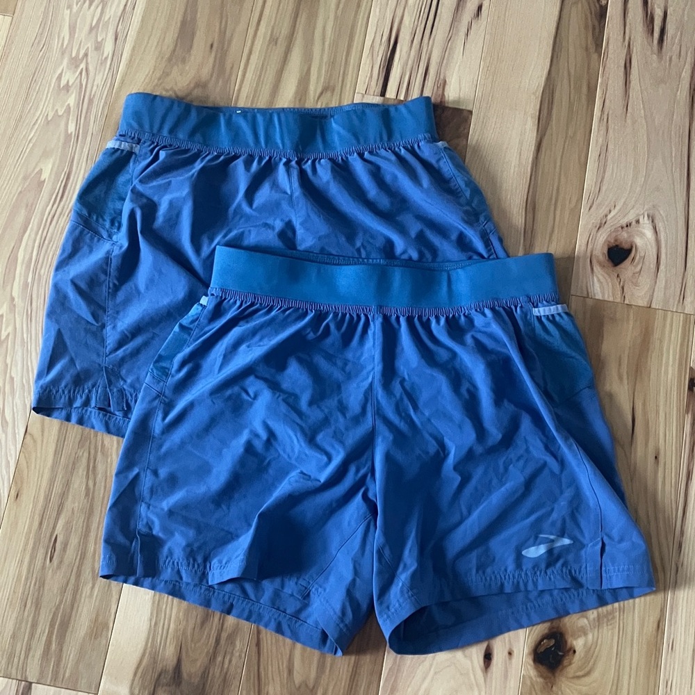 Brooks steel Blue Sherpa 5” Shorts